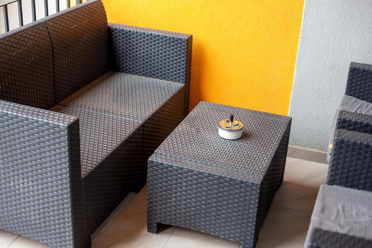 Central.Deluxe.Apartament.Oradea Luaran gambar